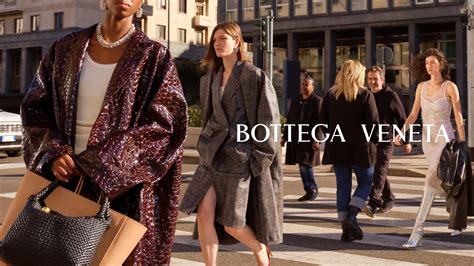 Bottega Veneta Pay & Benefits reviews .